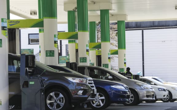 Petrol prices continue to climb around the country.