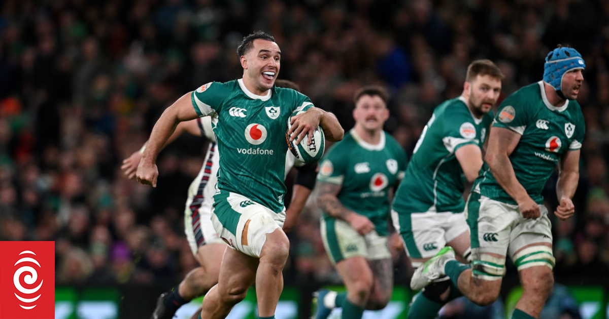 Ireland Stages Thrilling Comeback to Claim Bonus Point Victory Over England in Six Nations Opener