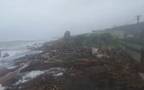 Debris on Waitara beach