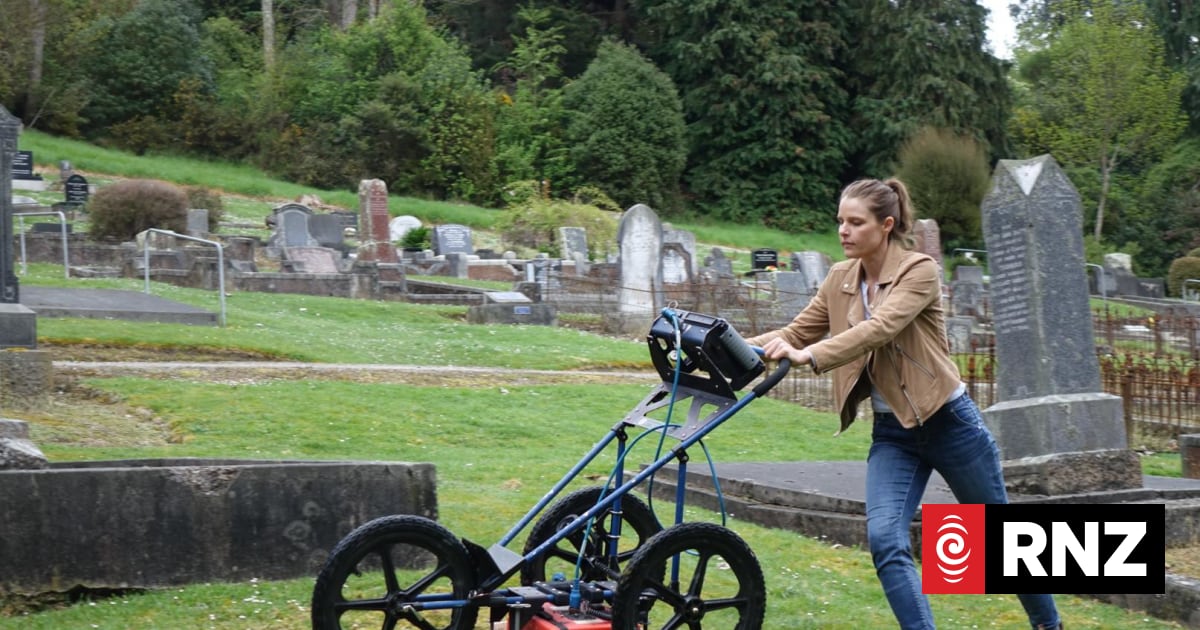 Radar shines light on unmarked graves of asylum patients