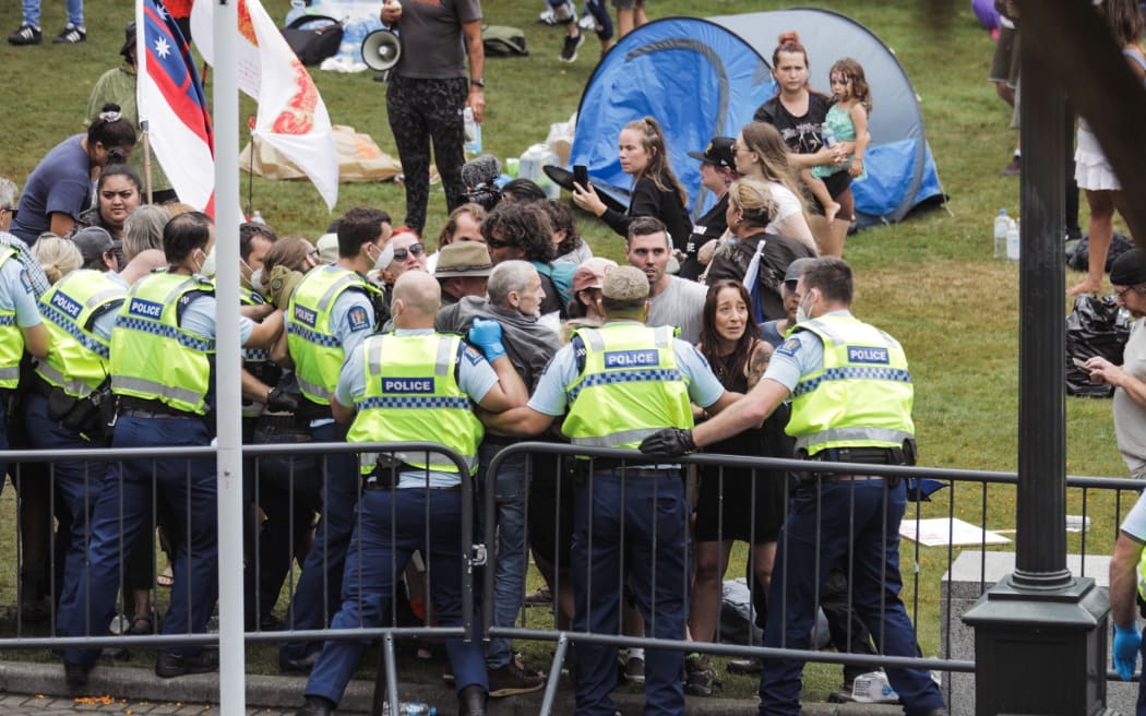 Police and protesters at Parliament during the Covid-19 protest on 10 February 2022.