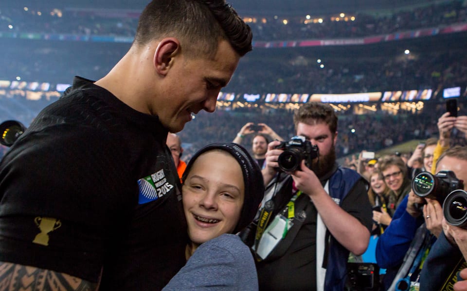Sonny Bill Williams with the young fan indentified as Charlie Lines.