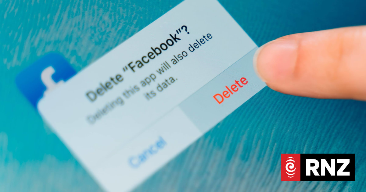 Why schools are ditching Facebook photos of students