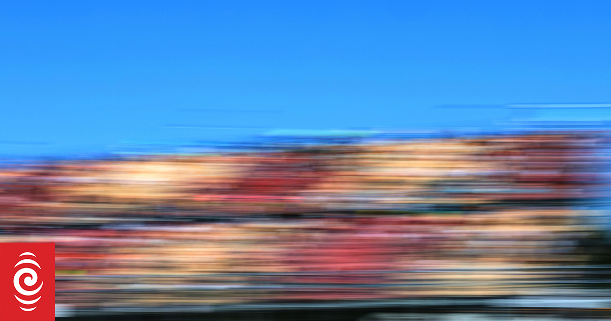 Lawson Finds His Feet in Spain: Piastri Sets the Pace in Practice