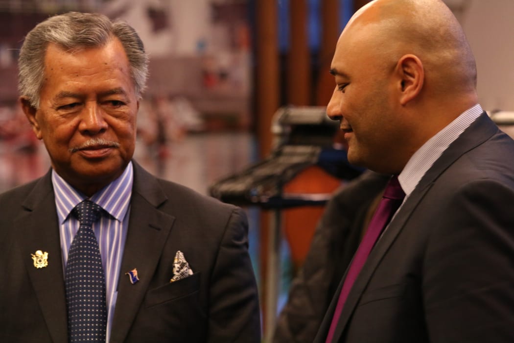 The Prime Minister of the Cook Islands, Henry Puna (left), and the New Zealand minister for Pacific People's, Peseta Sam Lotu-Iiga announce the Cook Islands candidacy for UNESCO in Wellington.