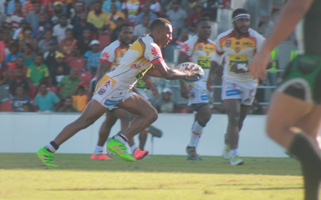 PNG Hunters fullback Stargroth Amean.