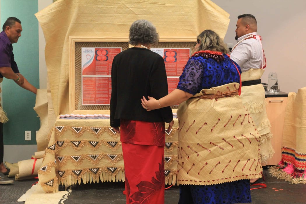 Tagaloatele Profesor Peggy Fairbairn-Dunlop and ‘Aulola Fuka-Lino officially launching Heilala Malu.