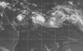 Tropical Cyclone Keni hovers between Vanuatu and Fiji.
