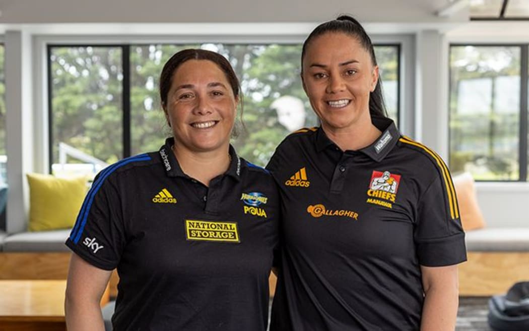 Chiefs Manawa head coach Crystal Kaua and Hurricanes Poua head coach Victoria Grant. Supplied by: NZ Rugby