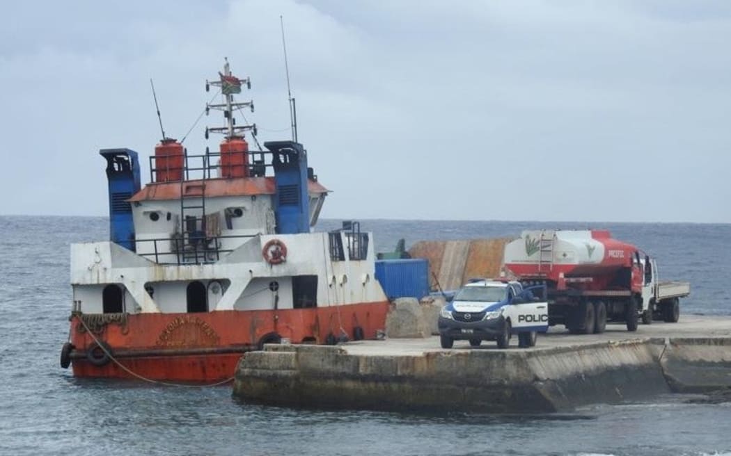 MV Touaraken at Lenakel wharf being inspected by Tafea police.