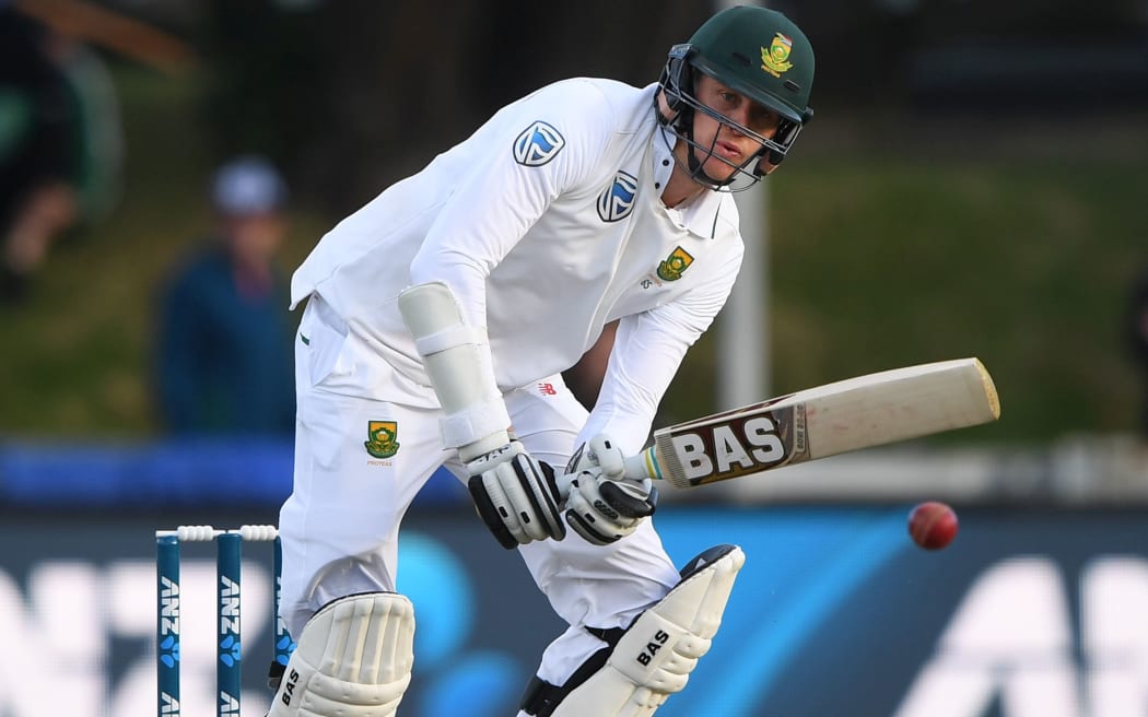 Morne Morkel on the way to equaling his highest Test score.