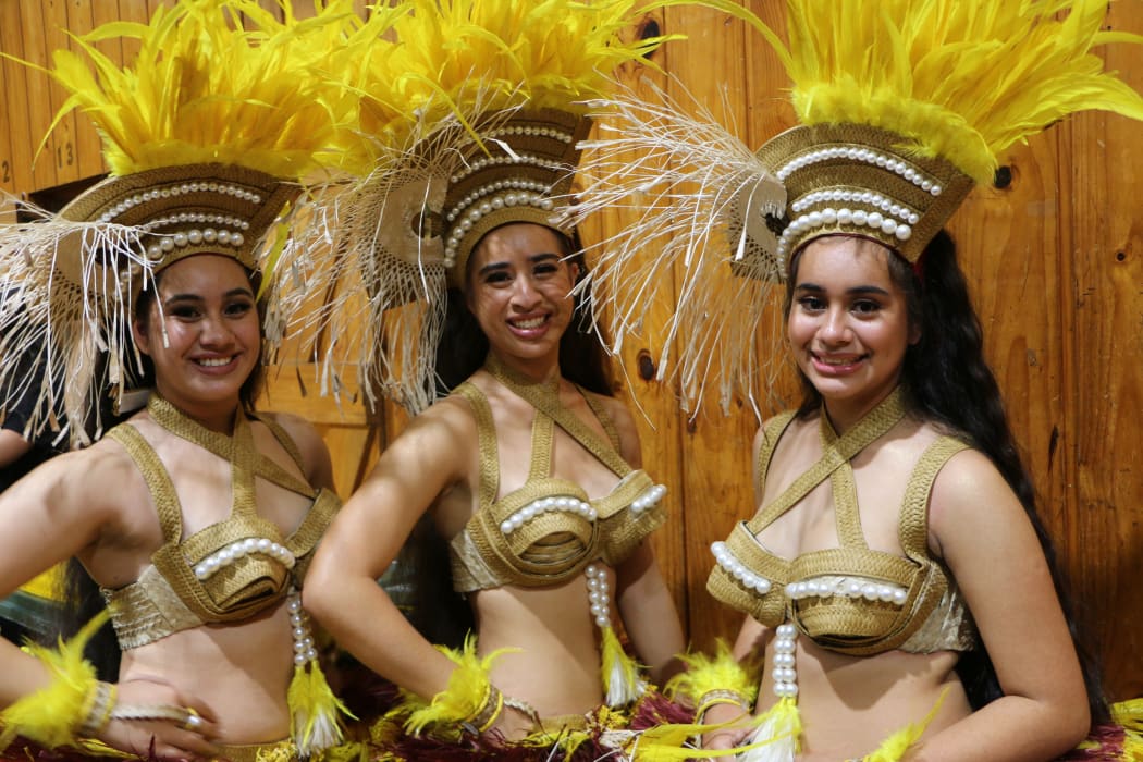 L-R Marcia, Zoe and Jaylyn from St Dominic's College