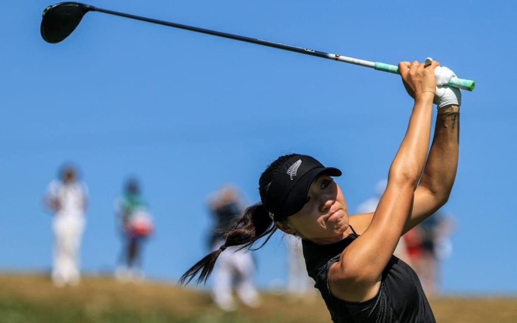 New Zealand's Lydia Ko competes during round 4 of the women’s golf individual stroke play of the Paris 2024 Olympic Games at Le Golf National in Guyancourt, south-west of Paris, on August 10, 2024. (Photo by Emmanuel DUNAND / AFP)