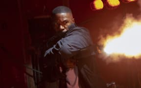 PROJECT POWER (L to R) JAMIE FOXX as ART in PROJECT POWER Cr. SKIP BOLEN/NETFLIX Â© 2020