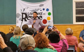 Resene meeting in Naenae - Living Wage