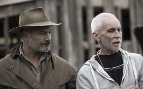 Lee Tamahori and Temuera Morrison on the set of Mahana