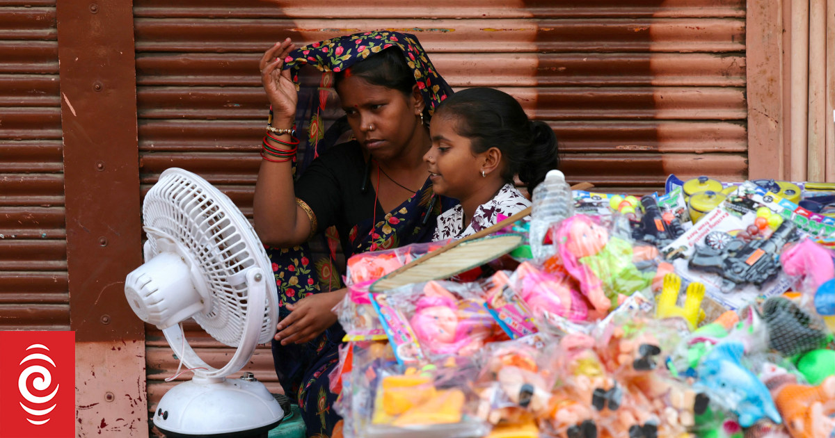 Delhi 'unbearable' as temperatures near 50C - Vimarsana News