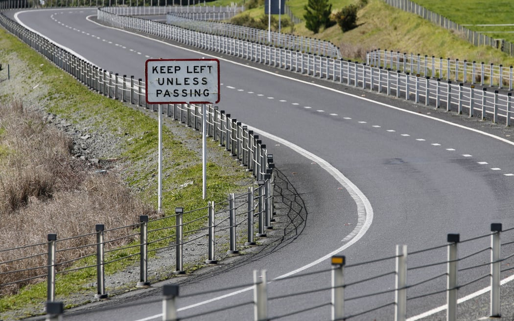 State Highway 1, Brynderwyn Hills, Covid Delta level 3 Northland.
13 October 2021 Northern Advocate photograph by Michael Cunningham
NAG 18Oct21 - 
WGP 29Oct21 - SH1, at the Brynderwyn Hills in Northland. The area could take some weeks to get its Covid vaccinations up. Photo / Michael Cunningham