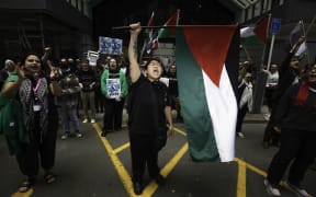 Protest outside the Israeli Embassy in Wellington on 9 November, 2023.