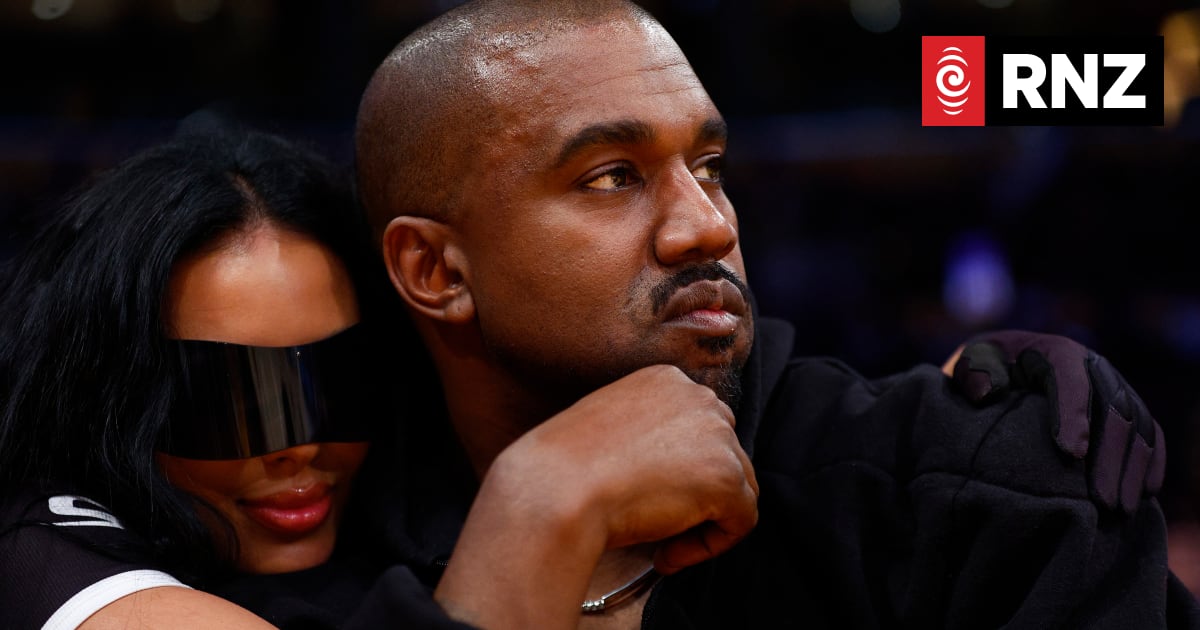 Ye apologises for antisemitic remarks, says he was treated for bipolar disorder