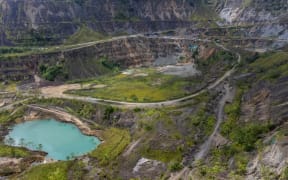 A secretive deal has been signed to fast-track the reopening of the Panguna copper and gold mine. (ABC News: Tim Swanston)