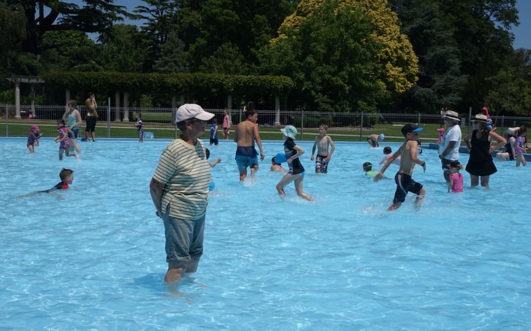 Cantabrians cooling off yesterday in the pool at the botanical gardens.