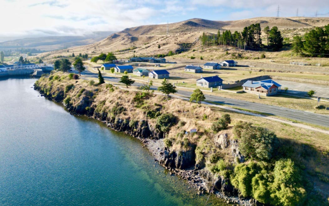 The property is listed for sale again, asking for buyer inquiry over $2.9 million.