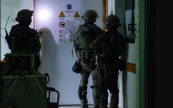 This handout picture released by the Israeli army on November 15, 2023, reportedly shows Israeli soldiers carrying out operations inside Al-Shifa hospital in Gaza City, amid continuing battles betweeen Israel and the Palestinian militant group Hamas. (Photo by Israeli Army / AFP) / RESTRICTED TO EDITORIAL USE - MANDATORY CREDIT "AFP PHOTO / ISRAELI ARMY " - NO MARKETING NO ADVERTISING CAMPAIGNS - DISTRIBUTED AS A SERVICE TO CLIENTS