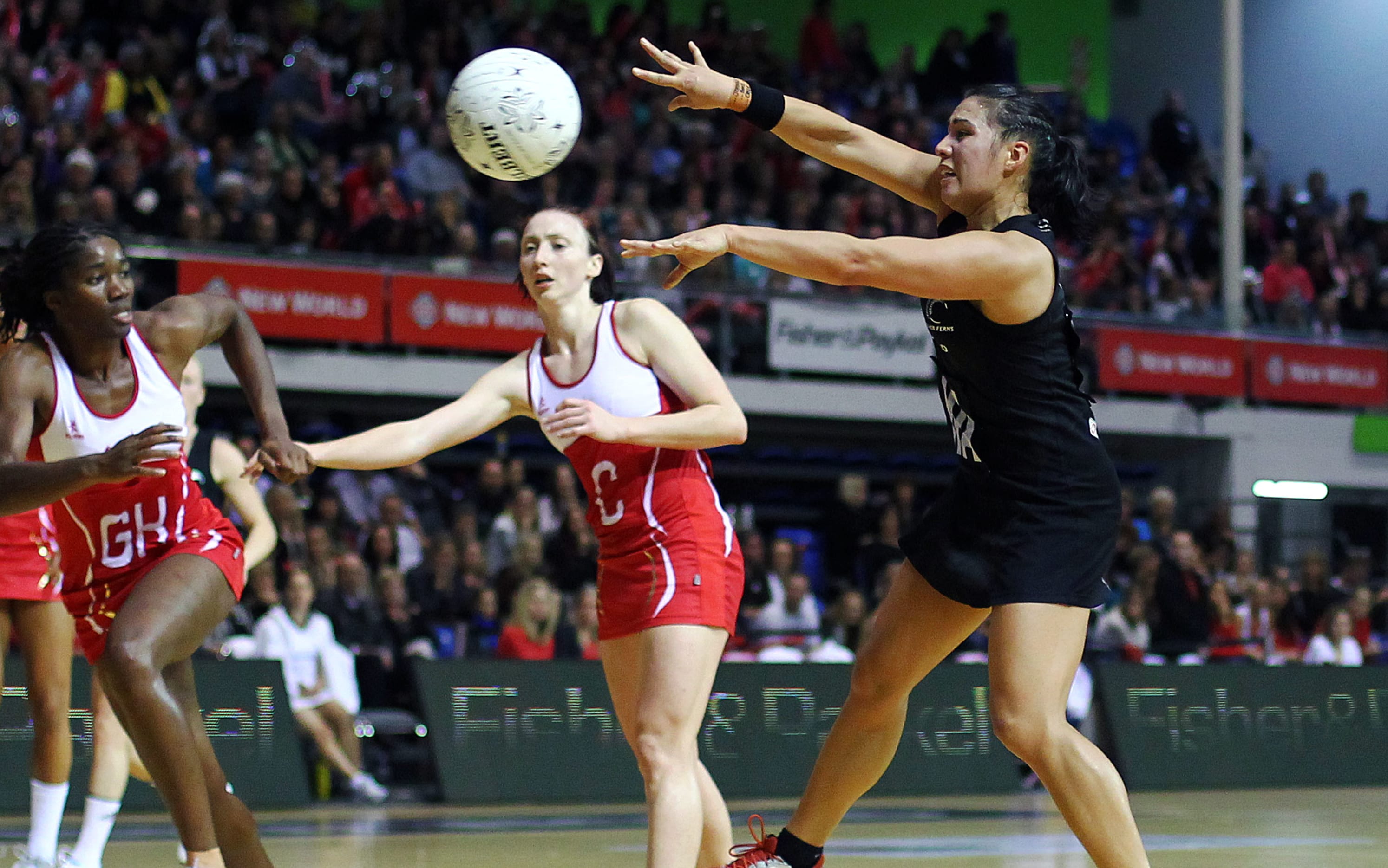 Liana Leota after winning the semi final over England - Glasgow 2014 Commonwealth Games.