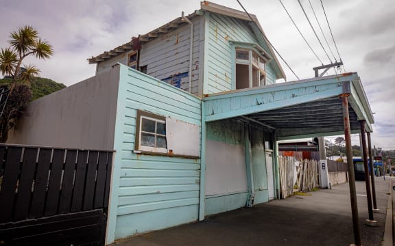 Derelict house in Lyall Bay