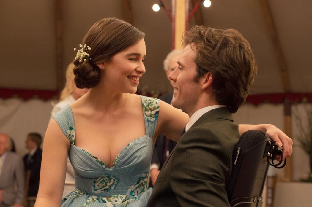 Emilia Clarke and Sam Claflin in Me Before You.