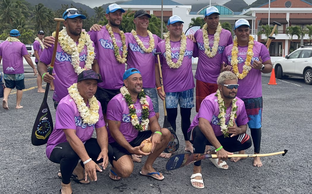 Ngakau Toa Vaka open men's team celebrate 2nd place.