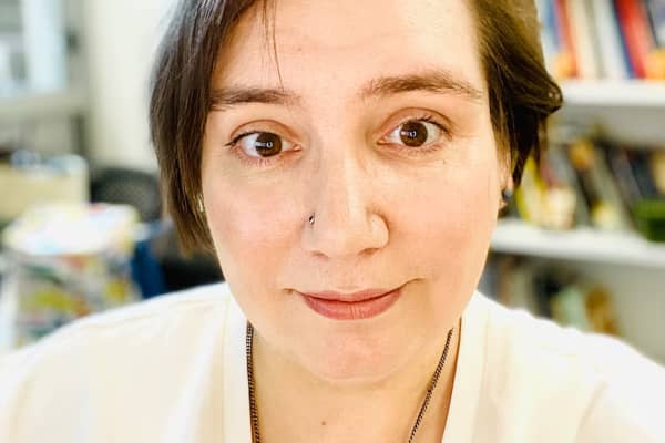 Dr Naomi Smith is a digital sociologist at the University of the Sunshine Coast.