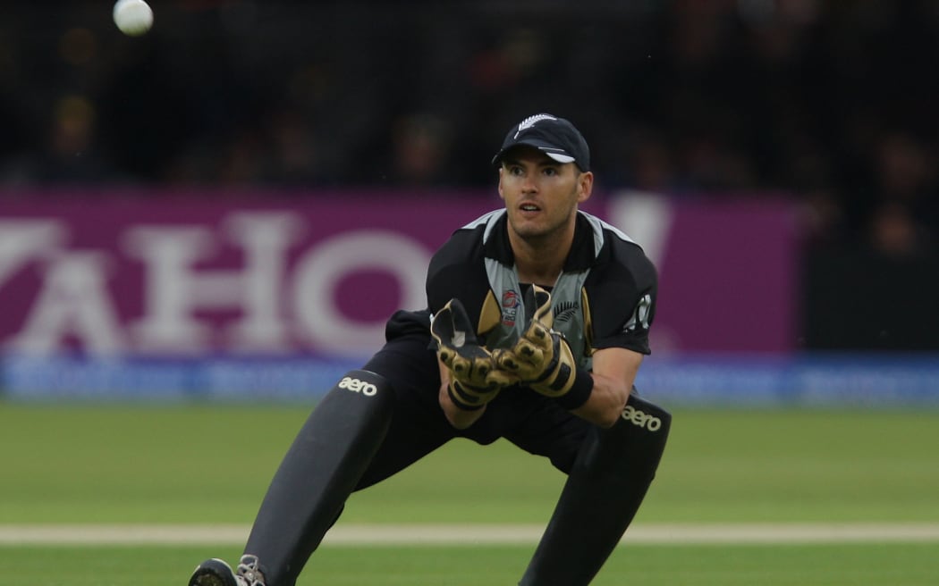 Peter McGlashan of New Zealand keeps wicket. New Zealand v South Africa, T20 Championship, Cricket, Lord's, 09/06/2009 © Matthew Impey/Wiredphotos.co.uk. tel: 07789 130 347 email: matt@wiredphotos.co.uk