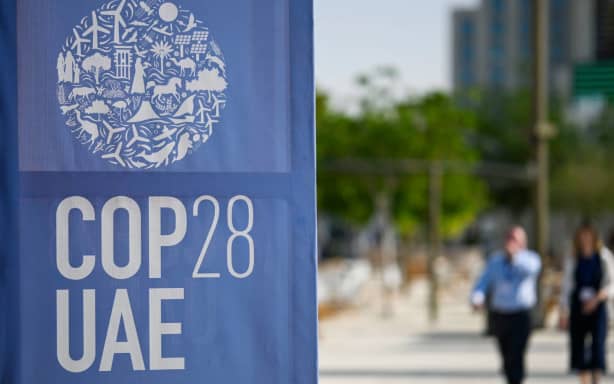 More than 100 countries sign up to new major energy pledge | RNZ