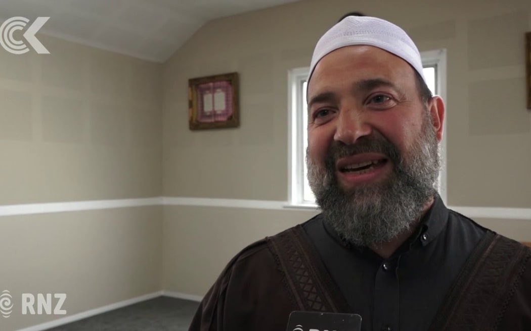 30 pray at Linwood mosque three weeks after shootings