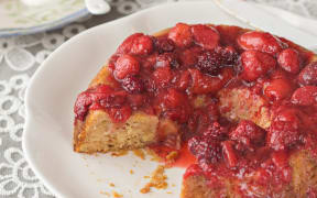 Feijoa cake