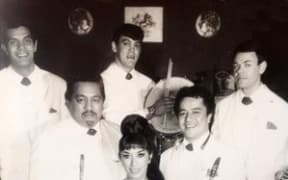 The Maori Volcanics. From left to right Nuki Waaka, Tui Teka, Mahora Waaka, Hector Epae and Johnny Nelson, with Gilbert Smith at back.