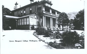 Queen Margaret College 1932