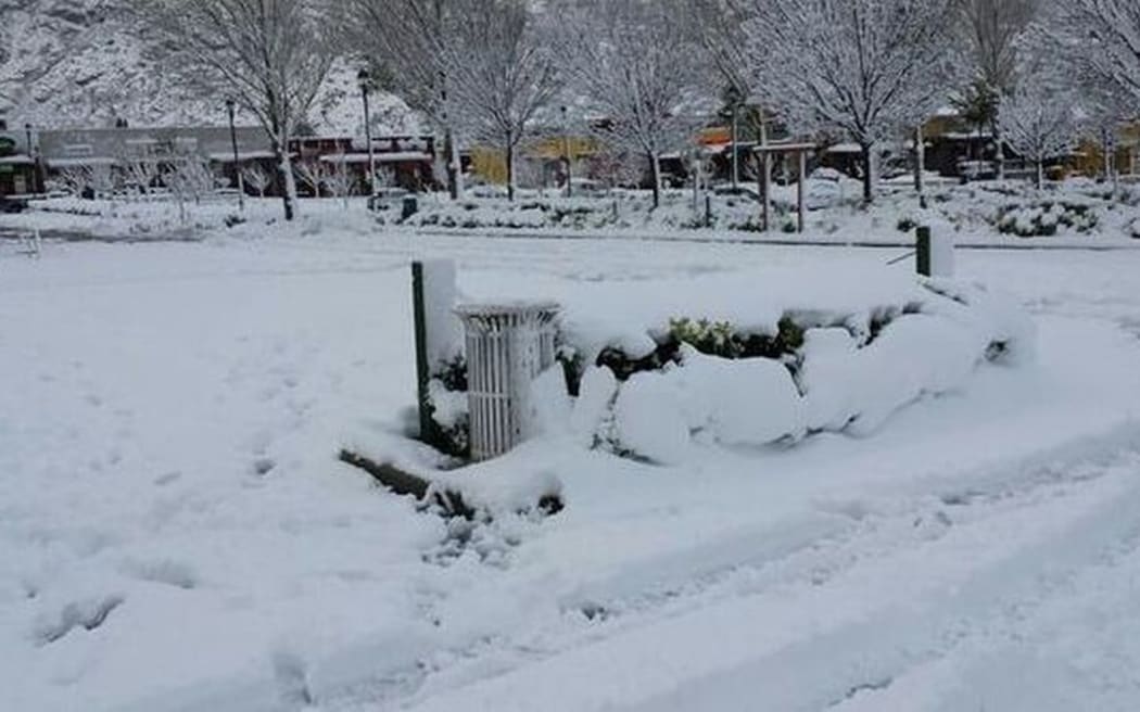 Snow at Remarkables Park at Frankton.