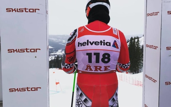 Kasete Naufahu Skeen about to start his first run.