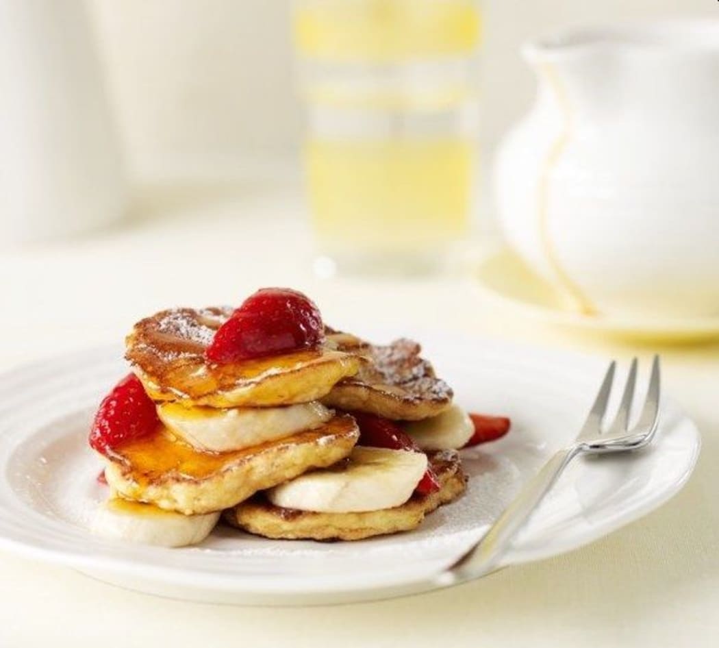 Ricotta Hotcakes with Strawberries & Maple Syrup