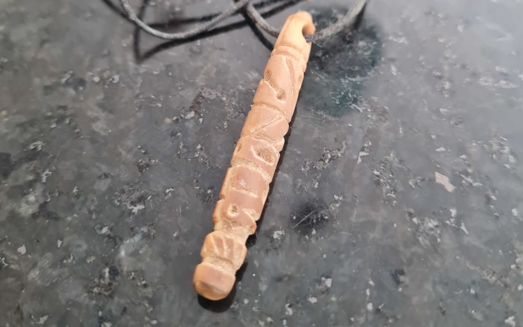 Whitling by Rich Malyon