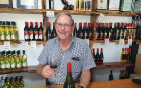 Monty Knight, Okahu Estate