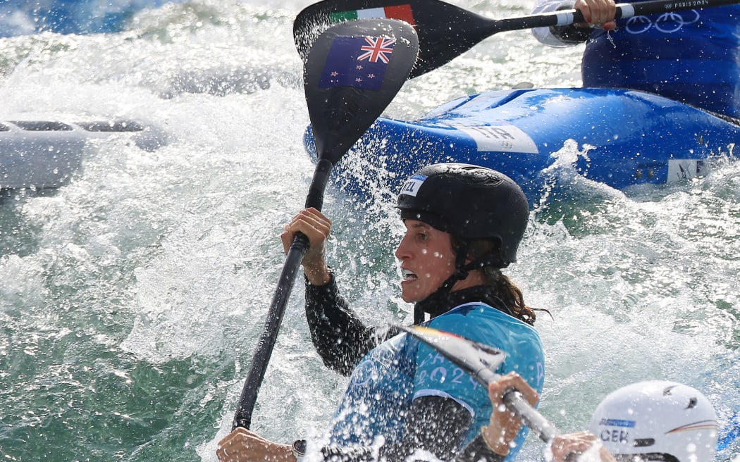 Luuka Jones of New Zealand in the Canoe Slalom cross heats.
Canoe slalom at Nautical St - White water, Paris, France on Thursday 4 August 2024. Photo credit: Iain McGregor / www.photosport.nz