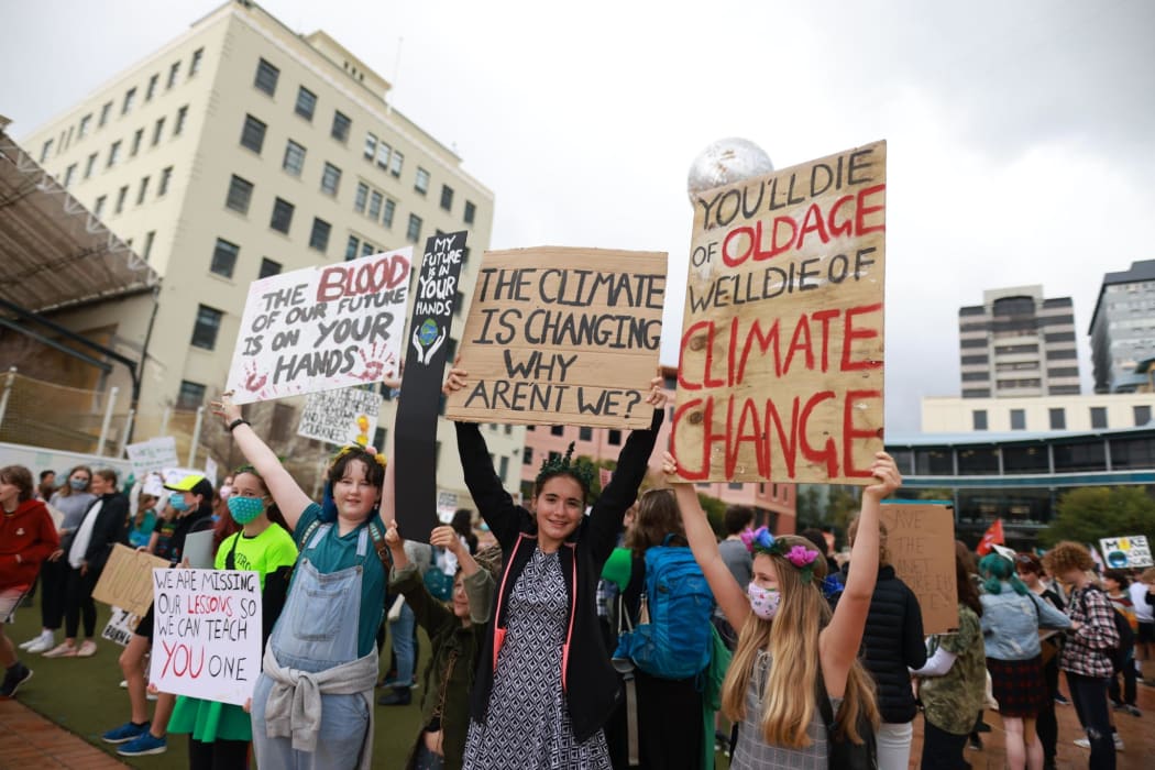 Crowds for the School Strike 4 Climate march in Wellington begin to grow in Civic Square.