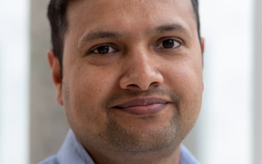 Dr Pratik Pokharel