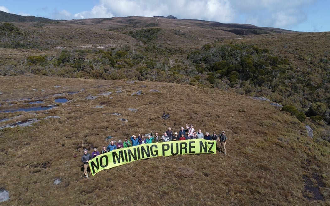 Mining protesters on the Denniston Plateau today.