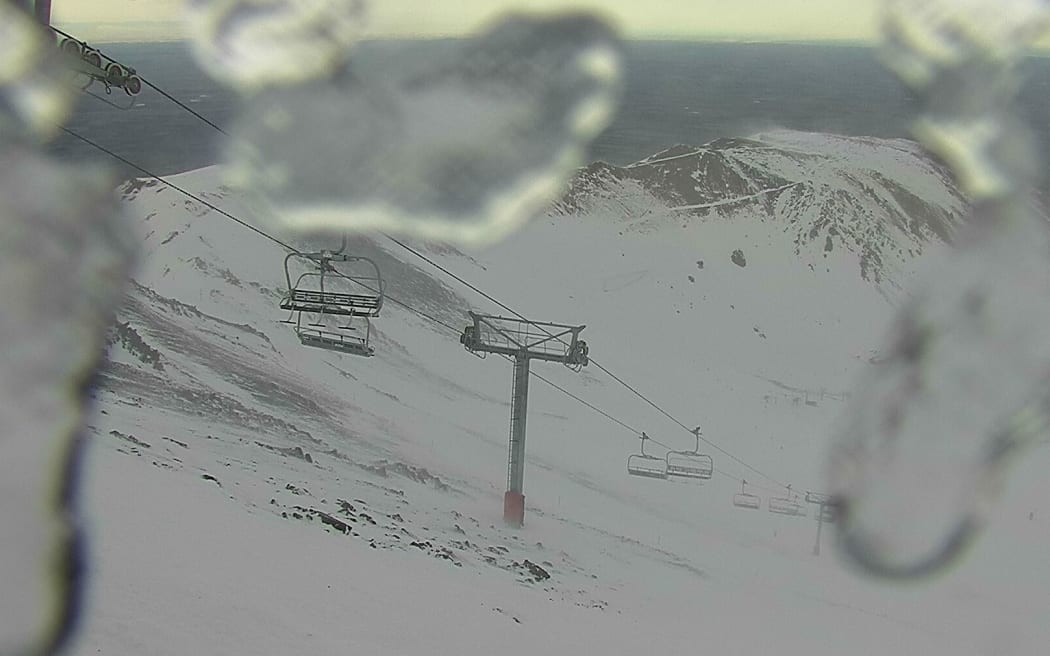 Chairlifts at Mt Hutt