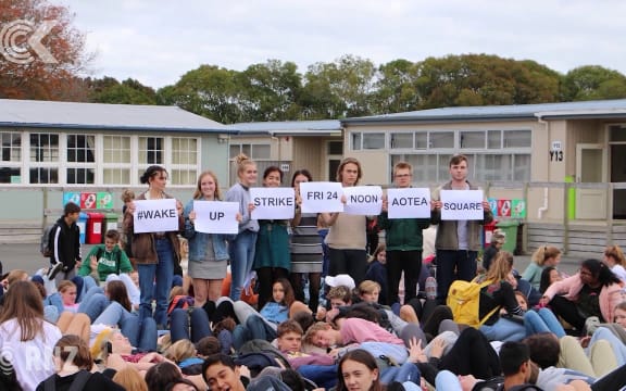 Students prepare for nationwide climate action